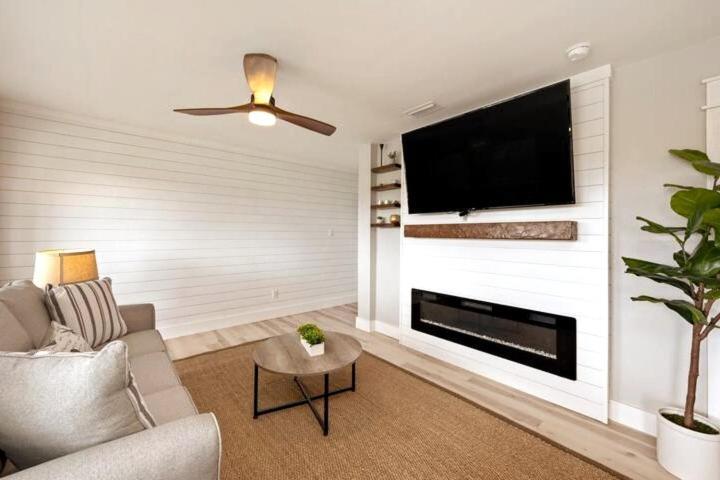So Fire So Good 3 Comm Pools Lakeview Fireplace Destin Exterior foto